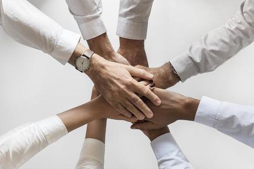 Innovation, quality, cooperation and win-win